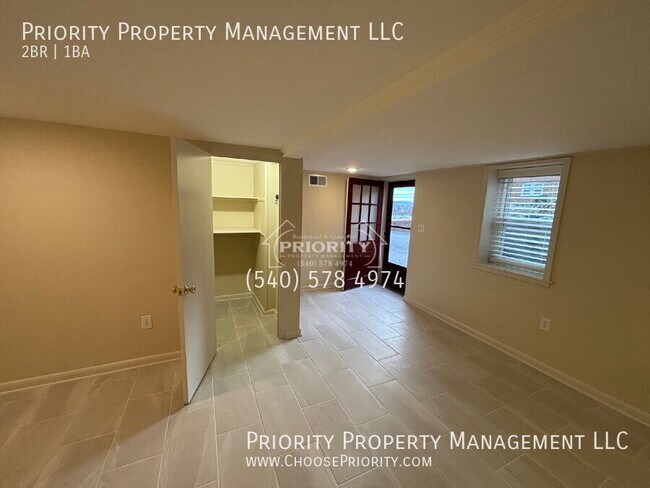 Building Photo - 1051 Smith Ave