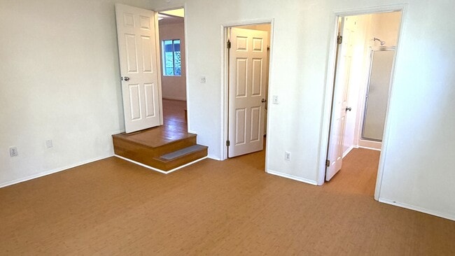 Building Photo - 257 Claremont Ave