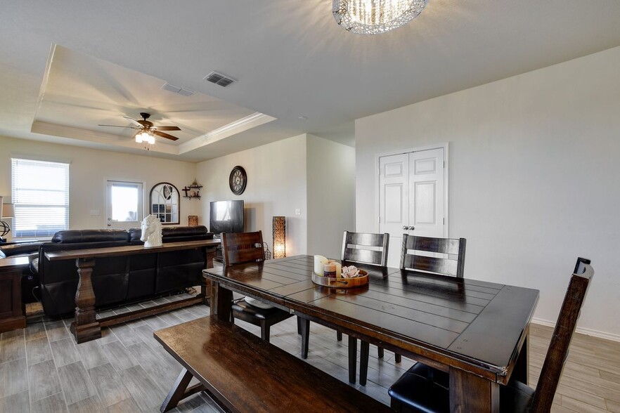 Building Photo - 317 Kotara Cyn