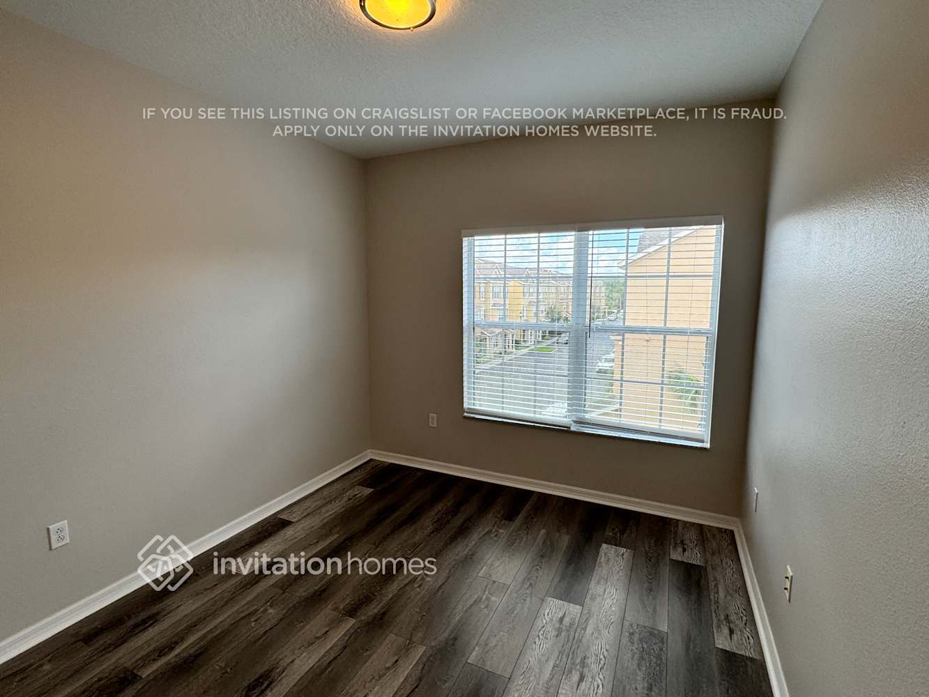 Building Photo - 305 Memphis Cir