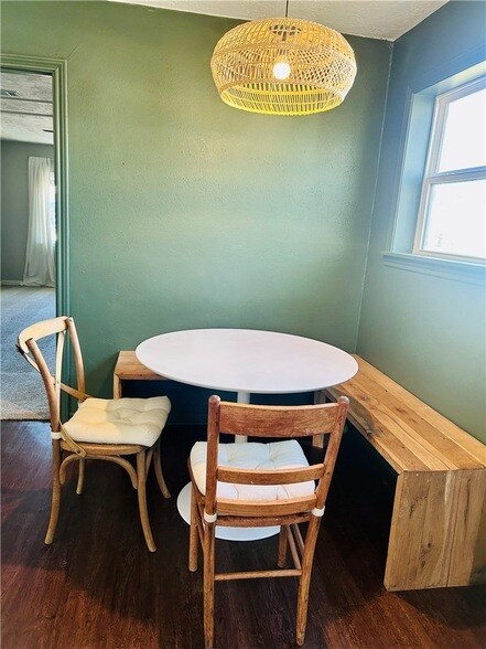 Building Photo - 1102 Todd Trail