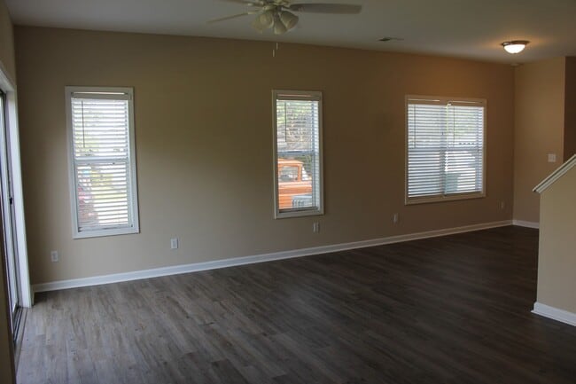 Building Photo - Townhome in Olde Town Village, Bluffton