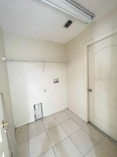 Building Photo - 12910 Lake Vista Dr