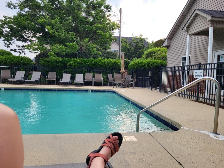 Building Photo - 4702 Brighton Park Dr