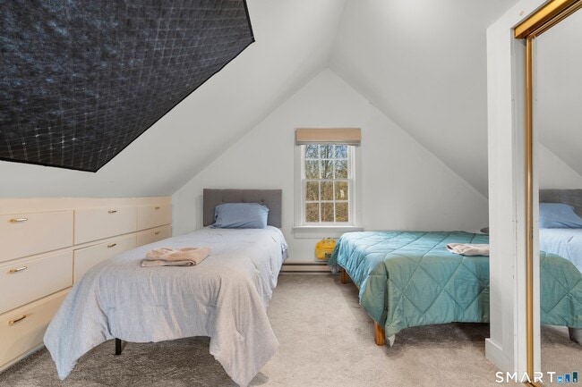 Building Photo - 38 Wooster Hts Rd