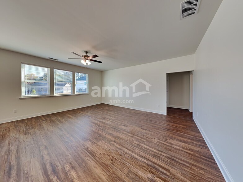 Building Photo - 1159 Ashlyn Ct