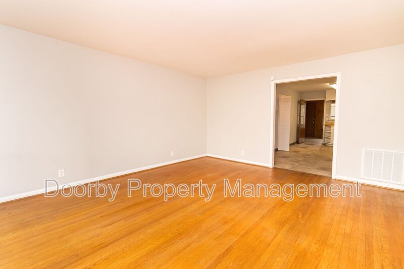 Building Photo - 3621 Lerch St