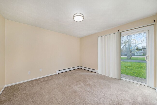 Building Photo - Copeland Avenue 6225 #B