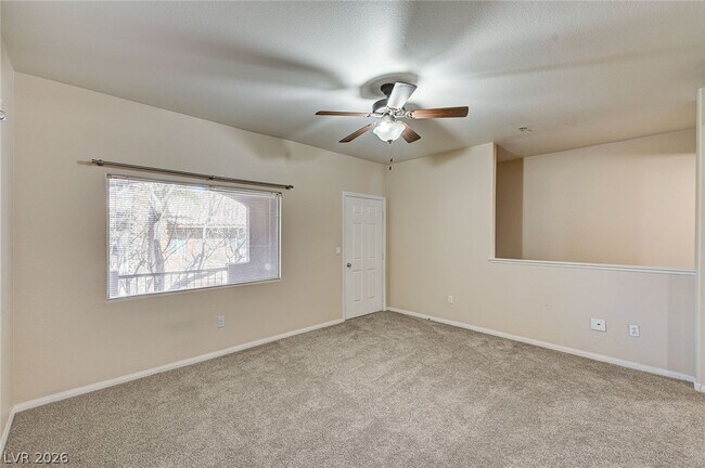 Building Photo - 7701 W Robindale Rd