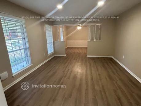 Building Photo - 16303 Fox Crossing Ln