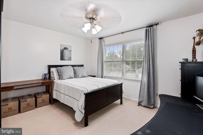 Building Photo - 2131 Silentree Dr