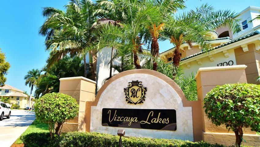 Building Photo - 1690 Renaissance Commons Blvd