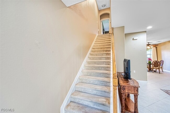 Building Photo - 3211 Cottonwood Bend