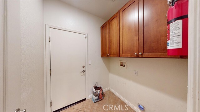 Building Photo - 7960 Shadow Trails Ln