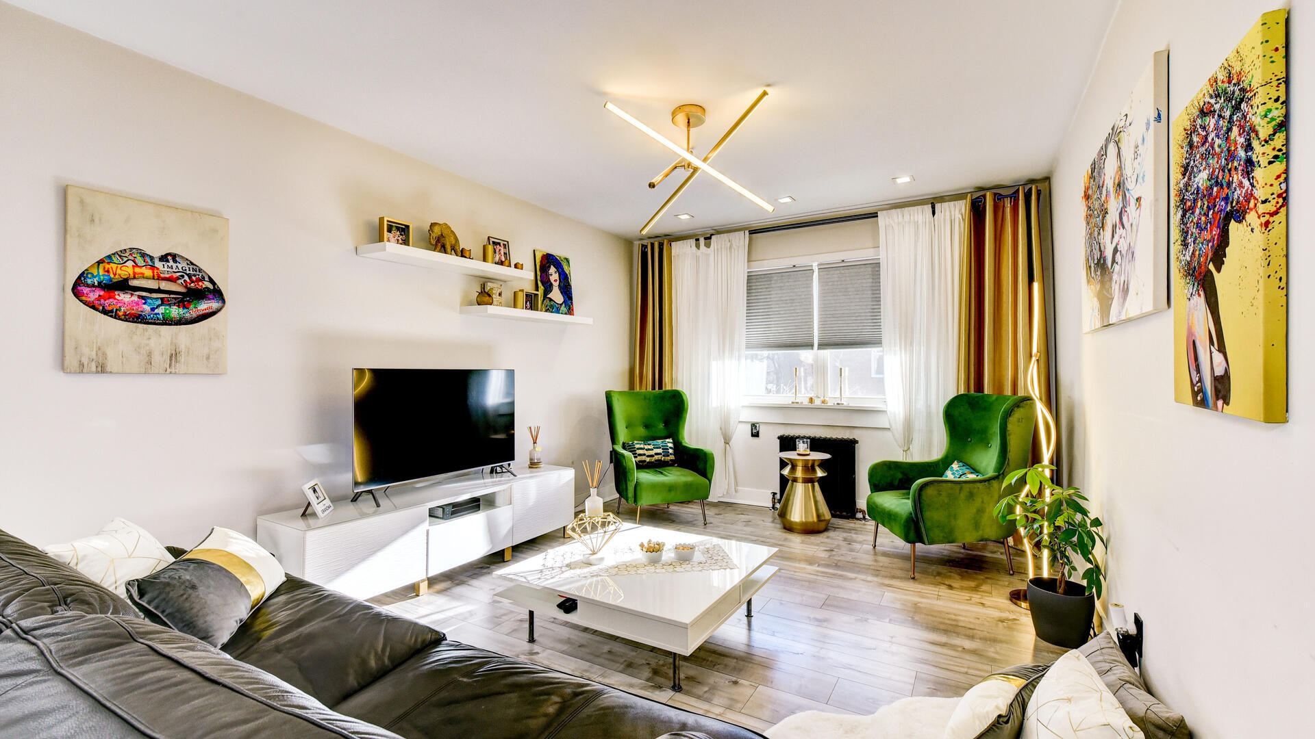 Living Room - 1504 W Terrace Cir