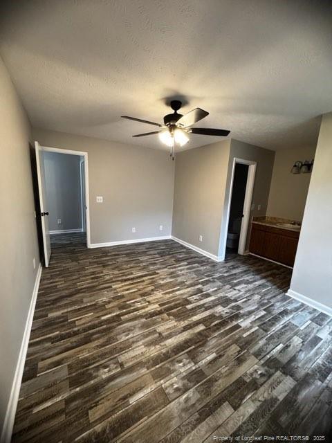 Building Photo - 6885 Kingsgate Dr