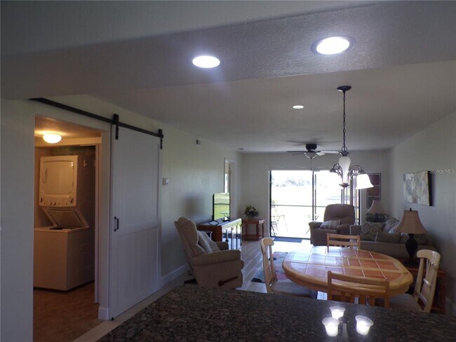 Building Photo - 1356 Rio De Janeiro Ave