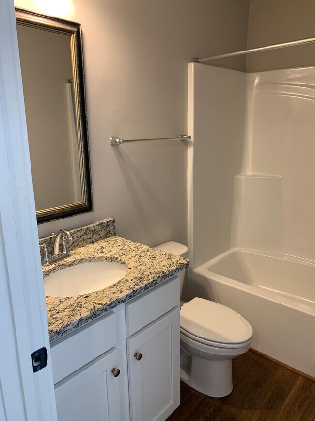 Building Photo - Northern Village @ Ross Park