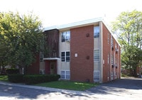 Building Photo - Blair Regency