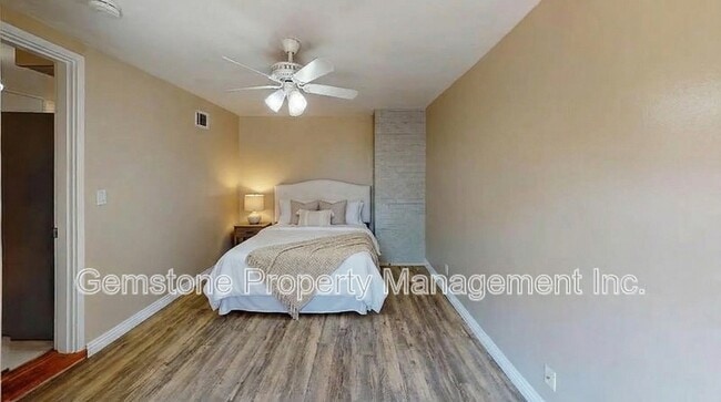 Building Photo - 4947 63rd St