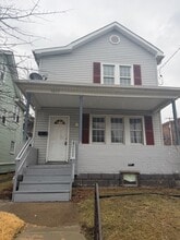 Building Photo - 1802 Leishman Ave