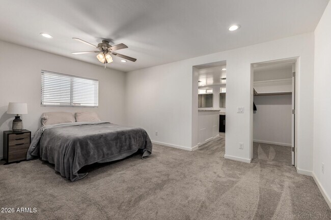 Building Photo - 9832 N 29th St