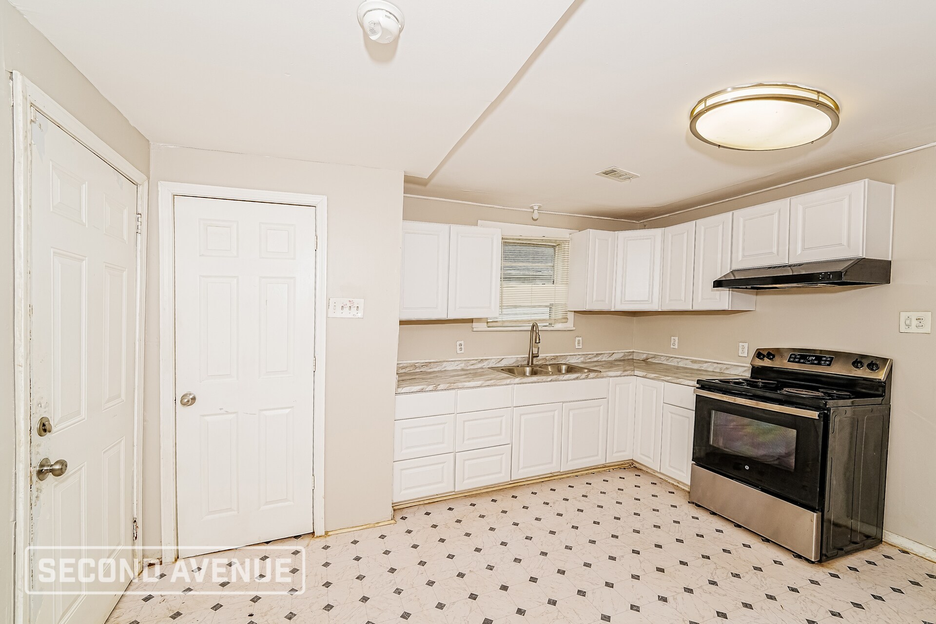 Building Photo - 3278 Pike Ave