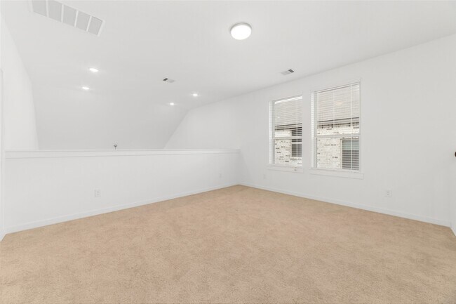Building Photo - 5014 Chestnut Orch Dr