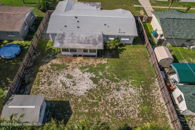 Building Photo - 219 Narvaez Dr