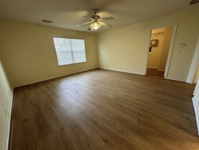Building Photo - 17438 Ivy Stream Dr