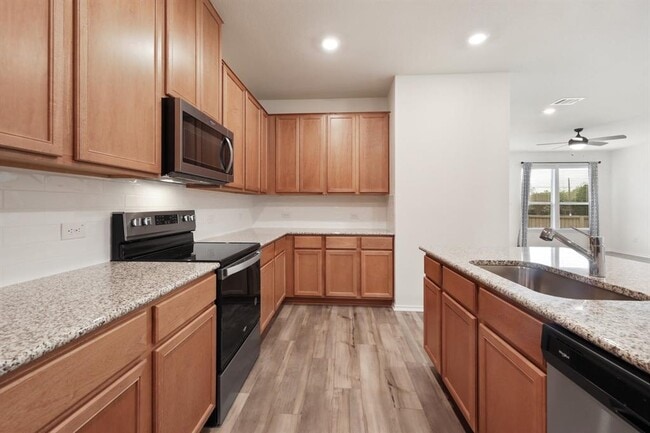 Building Photo - 100 Jarbridge Dr