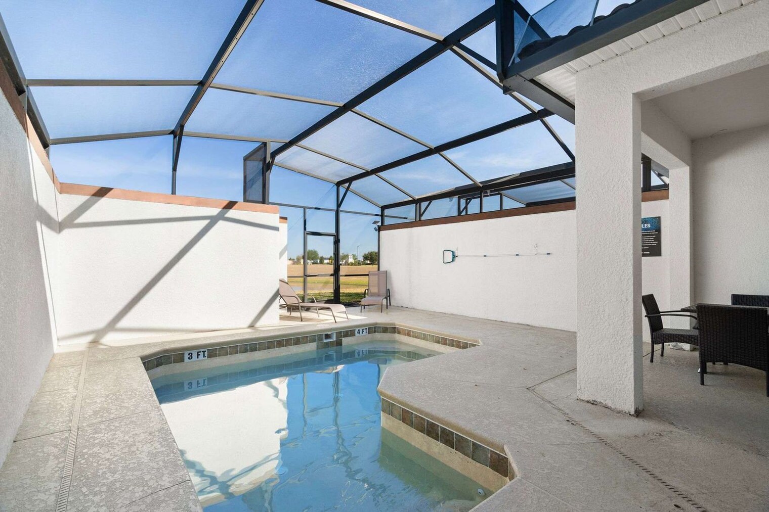 Building Photo - 8977 Stinger Dr
