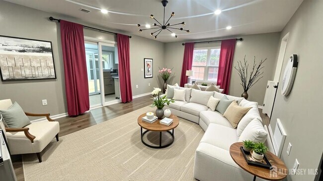 Building Photo - 8 Cosgrove Ct