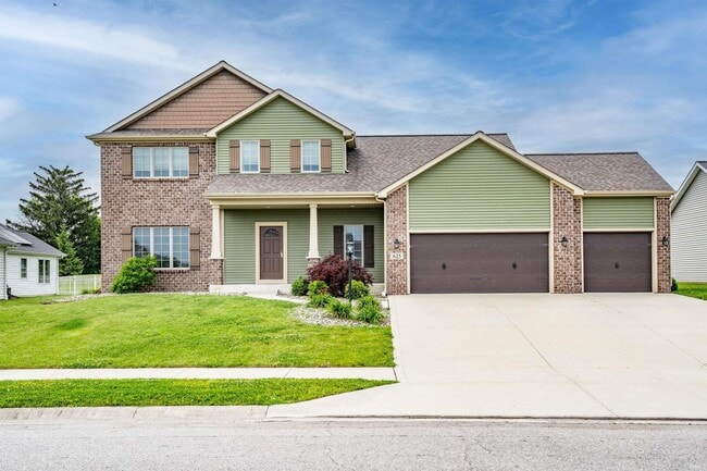 Building Photo - 625 Perolla Dr