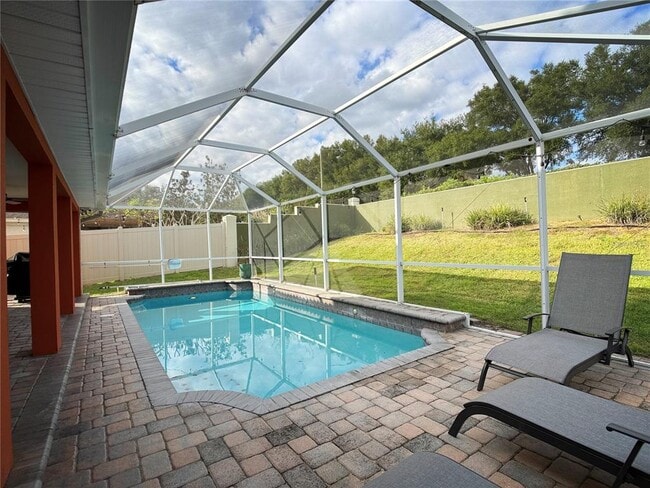 Building Photo - 104 Vista Loop