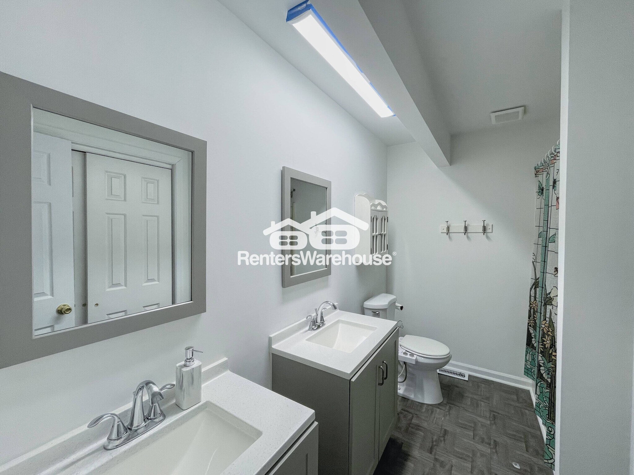 Building Photo - 1541 Sword Dancer Dr