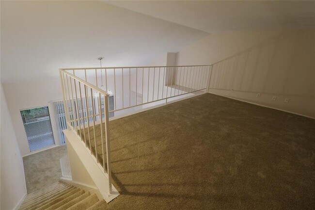 Building Photo - 14777 Wunderlich Dr
