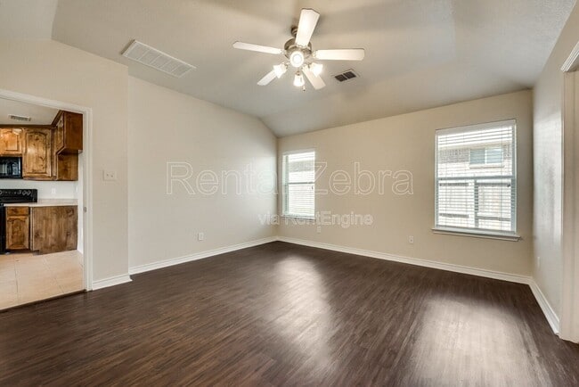Building Photo - 4216 Summersweet Ln