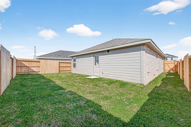 Building Photo - 26923 Dalmatian Bellflower Dr