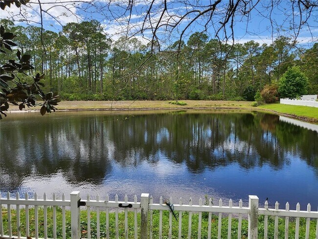 Building Photo - 237 N Hidden Tree Dr