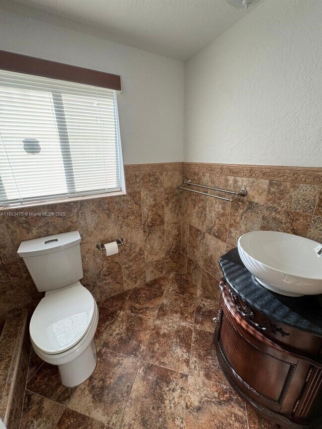 Building Photo - 20424 NW 15th Ave