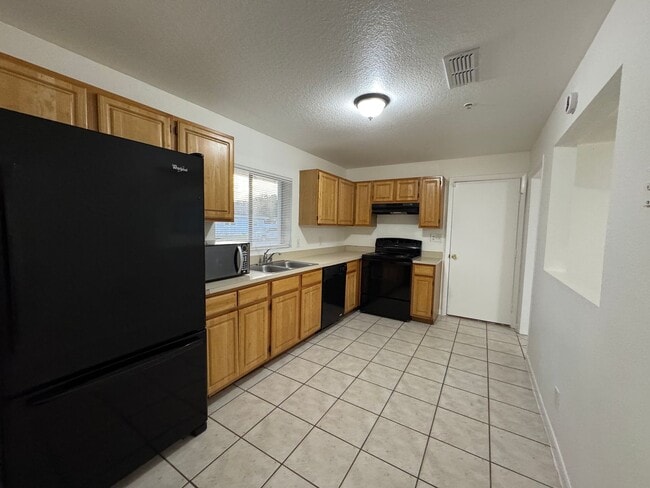 Building Photo - 3111 Eleuthera Ln