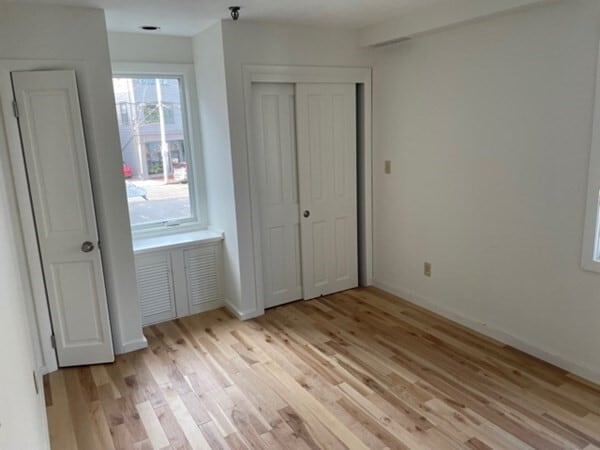 Building Photo - 65 Front St