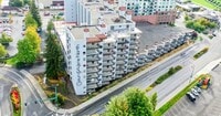Building Photo - Furnished condo with a view of the lake an...