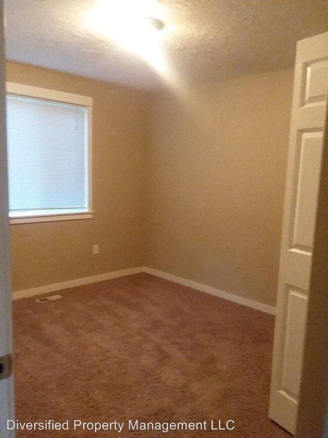 Building Photo - 4 br, 2 bath House - 709 Whirlwind Dr NE