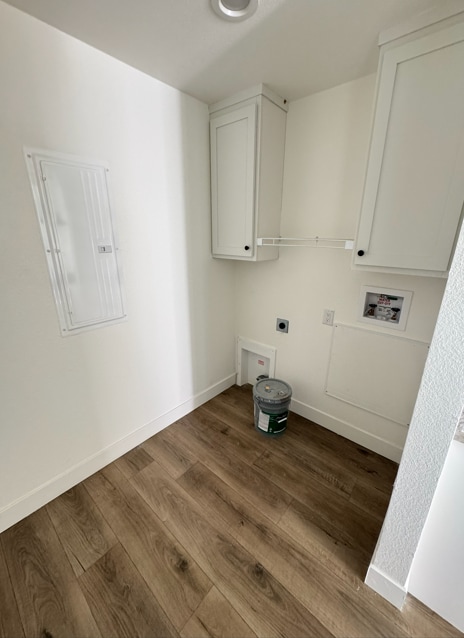 Building Photo - 3601 E Wyoming Ave