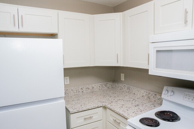 Building Photo - 1483 Elderton Dr