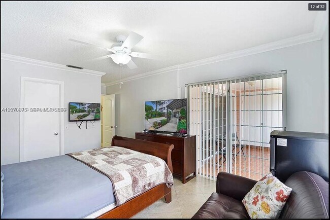 Building Photo - 10521 Mahogany Key Cir