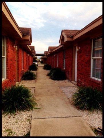Building Photo - 13 Zelma St
