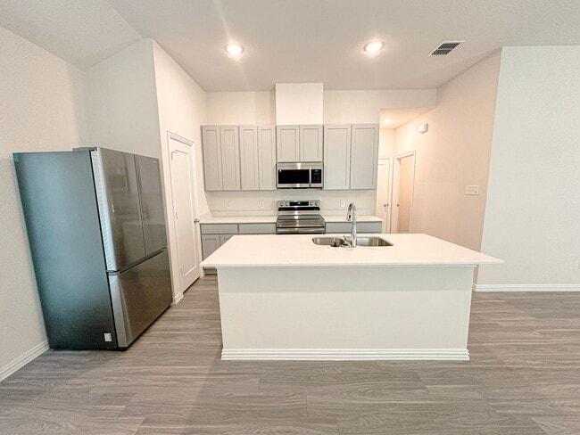 Building Photo - *NEW CONSTRUCTION* 3-Bedroom 2-Bathroom House In Lorena!